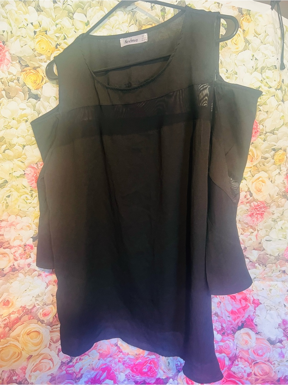 Nextmia Black Top with detail